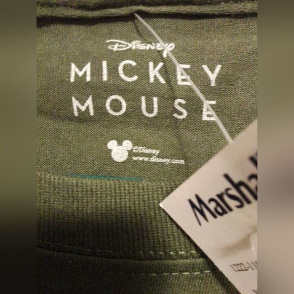 Walt Disney’s Mickey Mouse “Enjoy The Outdoors” Men’s T-shirt - Size Large - NWT - Picture 3 of 4